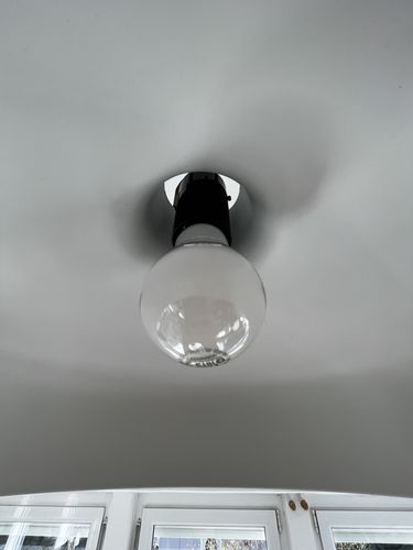 Kundenbewertung mit Foto zu LEDVANCE Bluetooth SMART+ Classic A LED Lampe dimmbar (ex 75W) 7,5W / 2700K Warmweiß E27