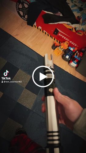 Customer video review of Padawan | Saber