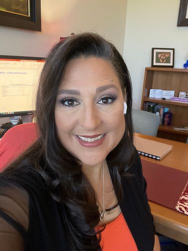 Customer photo review of Plushy Gossamer® Lashes