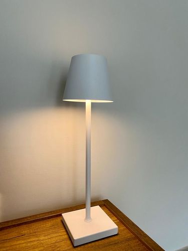 Customer photo review of Luxury Lamp - lampada ricaricabile