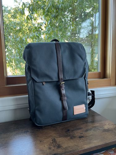 Customer photo review of Charlie 12h Backpack