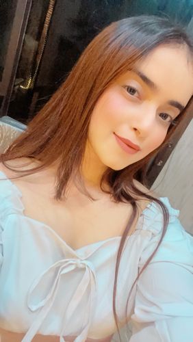 Customer photo review of CMC MATTE FOUNDATION - Perfect Canvas for your make-up