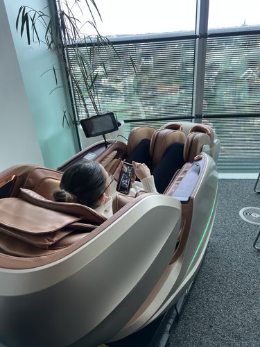 Customer photo review of DeinPhysio® Massagesessel - 4D - Exclusive