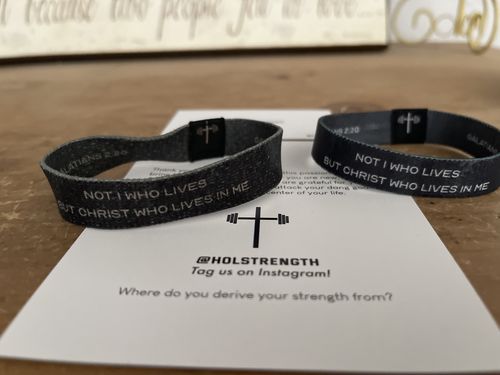 Customer photo review of Galatians 2:20 Wristband