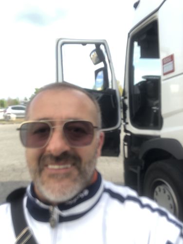 Customer photo review of Rockbros Integrally Molded Bicycle Helmet with Magnetic Goggles