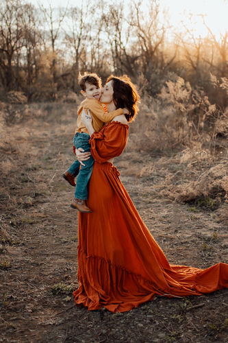 Customer photo review of 2 Pieces Set Evening Dresses Stretchy Waist Maternity Gown Photography Dress YEWEN YD211229