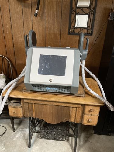 Customer photo review of Personal EMSZERO Neo Sculpting Machine
