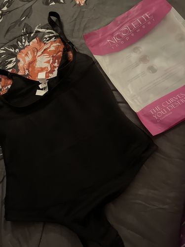 Customer photo review of Invisible Body Shaper Thong | Shapewear Bodysuit NS012