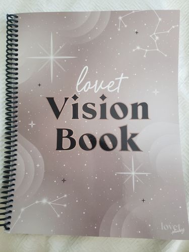 Customer photo review of Vision Board Book