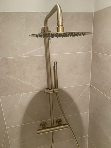 Customer photo review of Colonne de douche or brossé