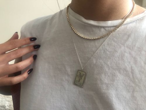 Customer photo review of Lily of the Valley Mayıs Ayı Doğum Çiçeği Kolye