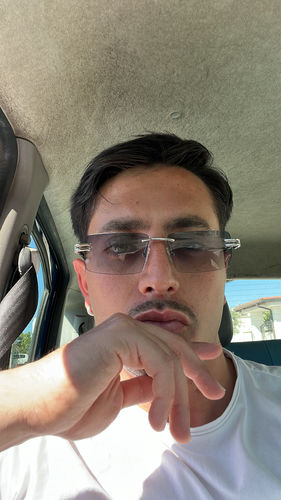 Customer photo review of LA.