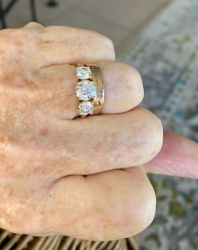 Customer photo review of Classic Three Stone Round Cut Moissanite Sterling Silver Wedding Ring