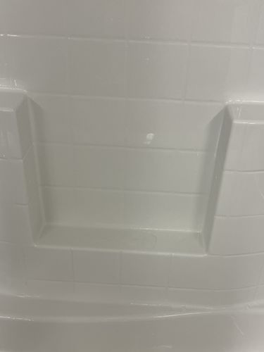 Chris H. review of Level 2 Tub Repair Kit: Large Damage image 1 out of 1