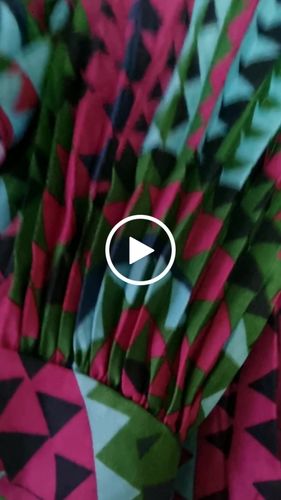 Boitumelo M. review of Pleated Geometric Set image 1 out of 1