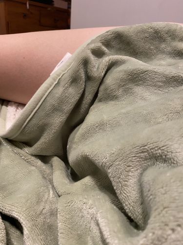 Customer photo review of Waterproof Splash Blanket™ - Sage The OG