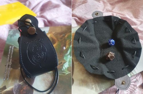 Customer photo review of 2in1 Würfelbeutel und Würfelunterlage Black