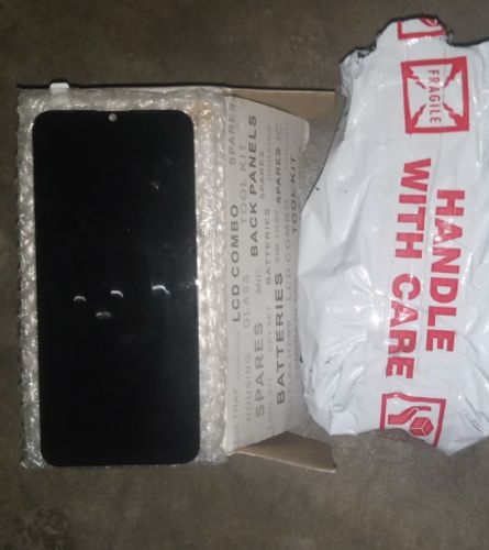 Customer photo review of MOBILE DISPLAY FOR INFINIX HOT 8