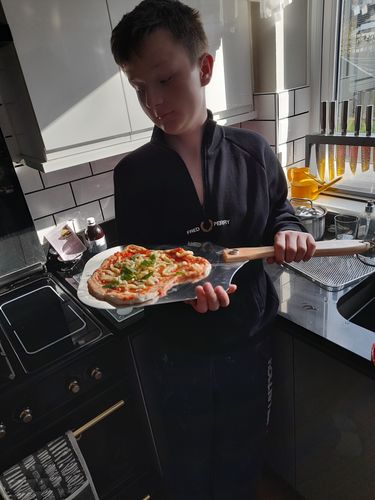 Customer photo review of Pizza Box Kit (2 Pizzas)