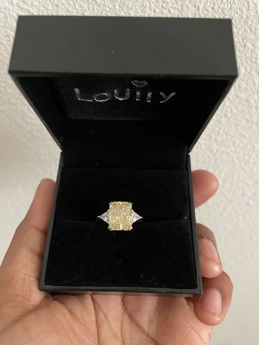 Customer photo review of Louily Yellow Stone Radiant & Triangle Cut Three Stone Engagement Ring In Sterling Silver