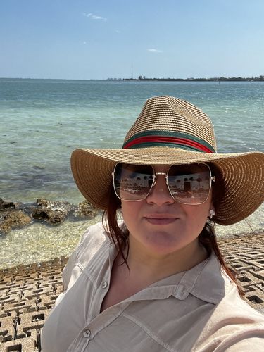 Customer photo review of Green and Red Ribbon Straw Woven Fedora Hat - Tan