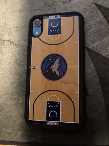 Customer photo review of Minnesota Timberwolves - NBA Authentic Wood Case