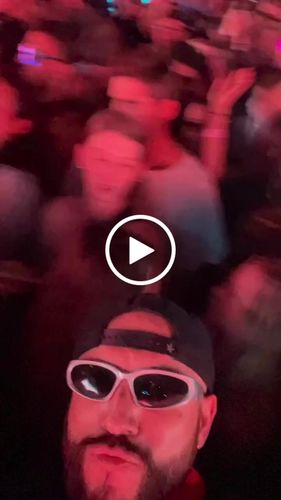 Customer video review of METAVERSE.