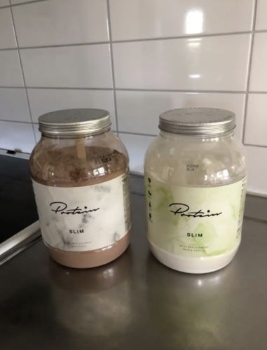 Customer photo review of Slim Meal Replacement | 34 Meals + Free Pink Shaker