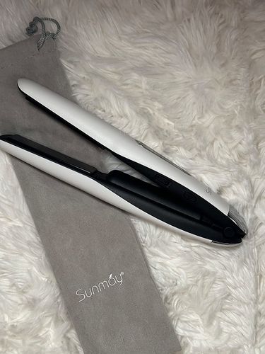 Customer photo review of SUNMAY Voga 2 in 1 Cordless Hair Straightener and Curler for Travelling