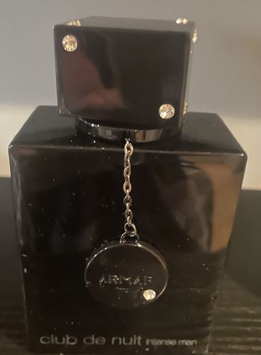 Customer photo review of Club de Nuit Intense for Men By Armaf Eau de Toilette Spray