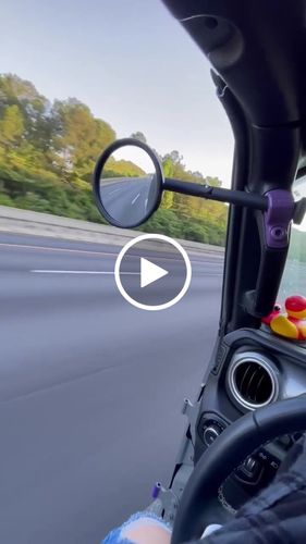 Customer video review of JL/JLU A-Pillar Side Jeep Mirrors with Base Mount Driver AND Passenger