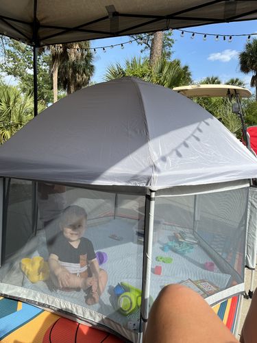 Customer photo review of Pop N' Go™ Playpen