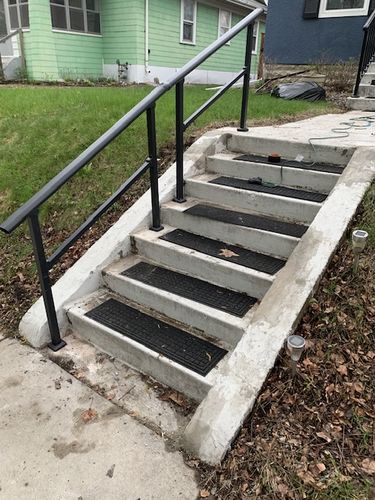 Customer photo review of DIY Handrail Kit for Stairs