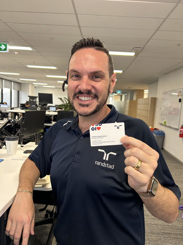 Customer photo review of Tapt Custom Digital Business Card