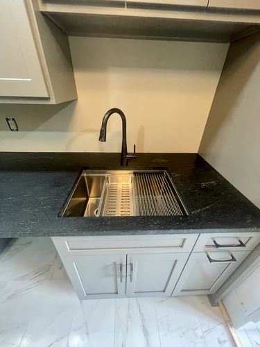 Customer photo review of 26" Workstation Sink - Single Bowl - Offset Drain Left (5LS26L)