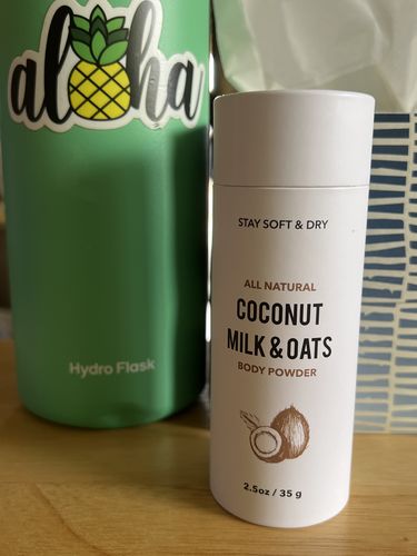 Customer photo review of Talc-Free Coconut Milk & Oats Body Powder