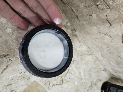 Customer photo review of Hidratante Facial Ácido Hialurônico