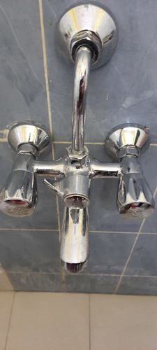 Customer photo review of Hard Stain Spray + Wipe and Tough Limescale\Descaler - Spray and Scrub | Combo