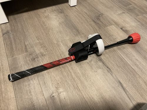 Customer photo review of DriVR Pro - VR Weighted Golf Club Handle Oculus Golfing Putter Accessory - Meta Quest 2