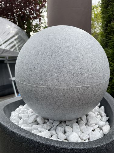 Customer photo review of Smarte Outdoor LED-Leuchtkugel Calluna, 30 cm, stone