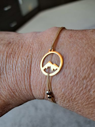 Customer photo review of Armband Berge