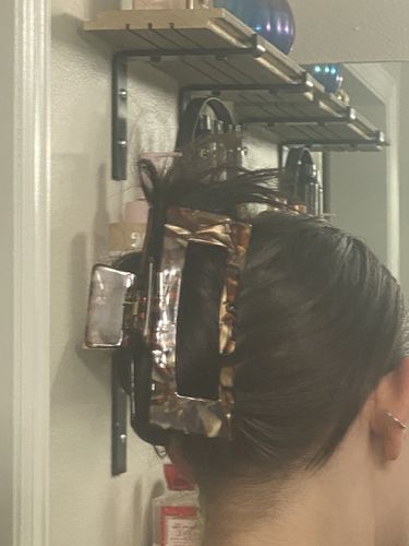 Customer photo review of TR x Bethany XXL Claw Clip