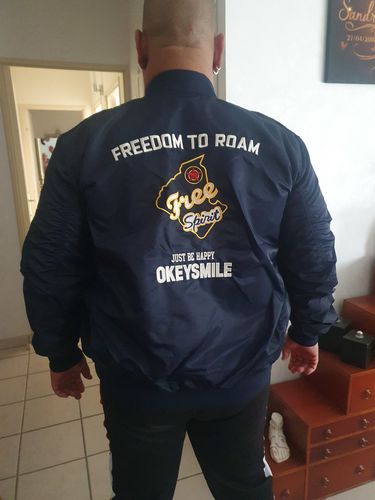 Customer photo review of Bomber American