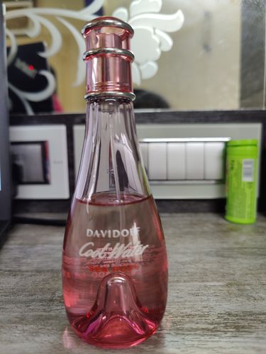 Customer photo review of Davidoff Cool Water Sea Rose Summer Edition 2019 Eau De Toilette For Women 100ml