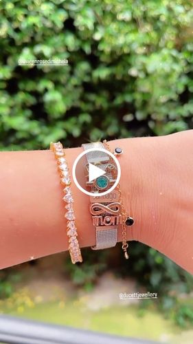 Customer video review of Mesh bracelet silver/rosé gold