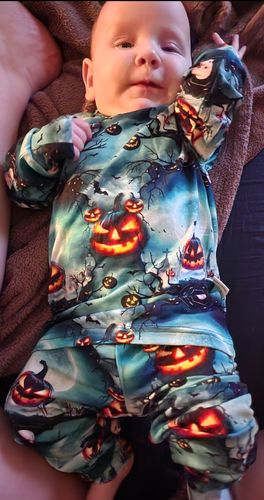 Customer photo review of Graveyard Gourds Pajama Set