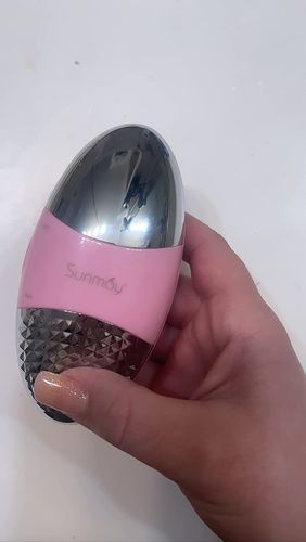 Customer photo review of Sunmay Oval Sonic Facial Cleansing Brush with Ionic Tool - U.S. Stock