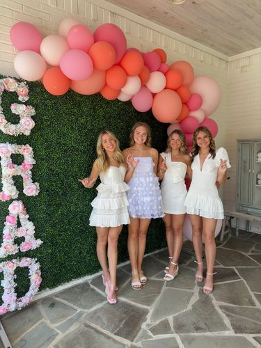 Customer photo review of Create Your Own Color Mix - Balloon Garland Inflated