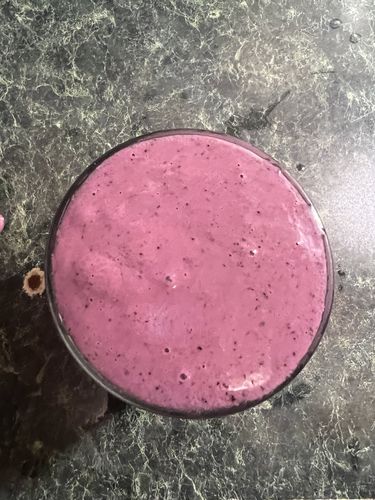 Fatumata H. review of Gigantic Hair Growth Vegan Shake image 1 out of 1