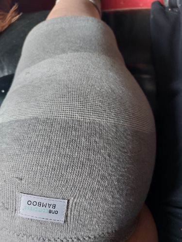 Customer photo review of Premium Bamboo Knee Sleeve (Single)